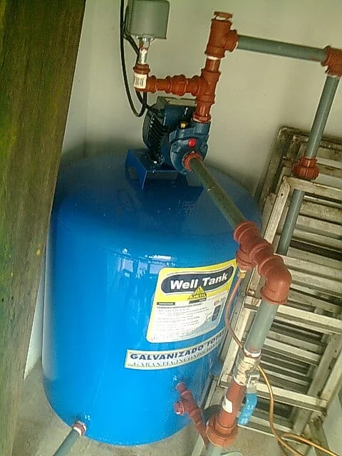 Mantenimiento de tanque de presión en Durango